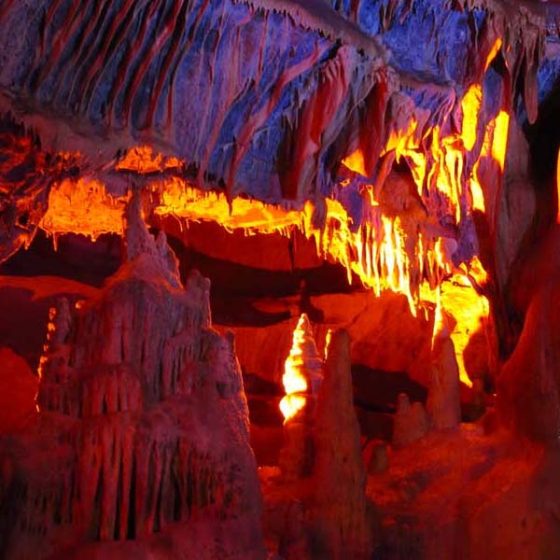 600-grottes
